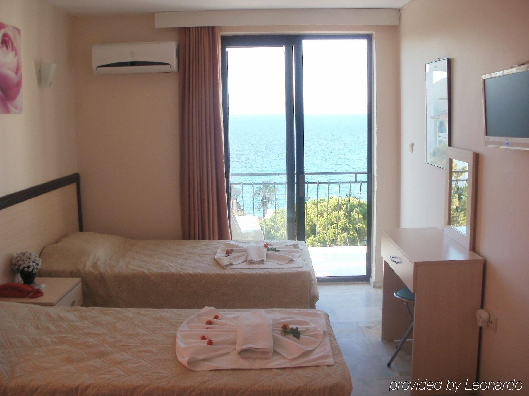 Melike Hotel Kuşadası