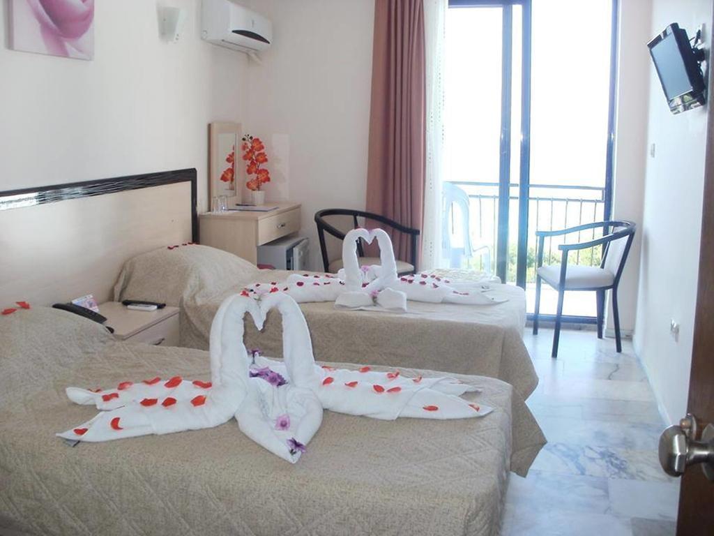 Melike Kuşadası